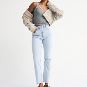 Abercrombie & Fitch Women's Light Blue Straight Leg Jeans